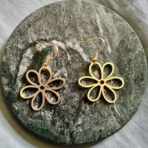 Gold Flower Earrings